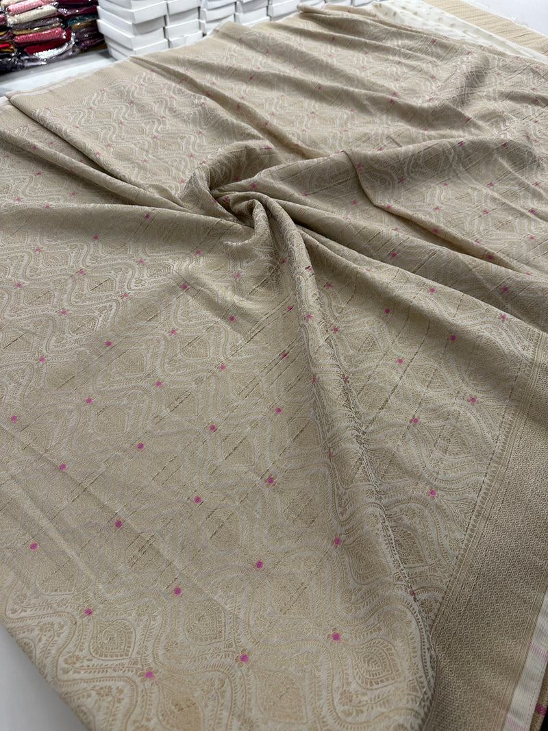 Crush Banarsi Cream Georgette Fancy Saree with pink bindi butties all over 🌹-JU16