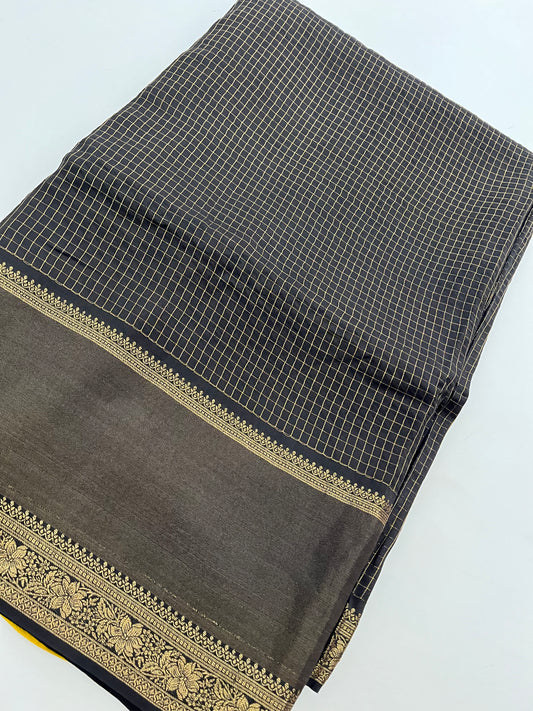 Ju 12 Banarasi Crepe