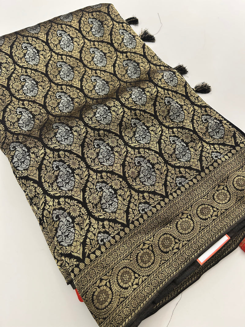 Crape Crush Georgette Sarees in gold and silver finish weaving comes in beautiful 3 Colors and Contrast blouse pieces🌹-JU31