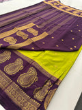 Vintage Semi Crepe Silk Saree with contrast butti blouse and mango border-Au15