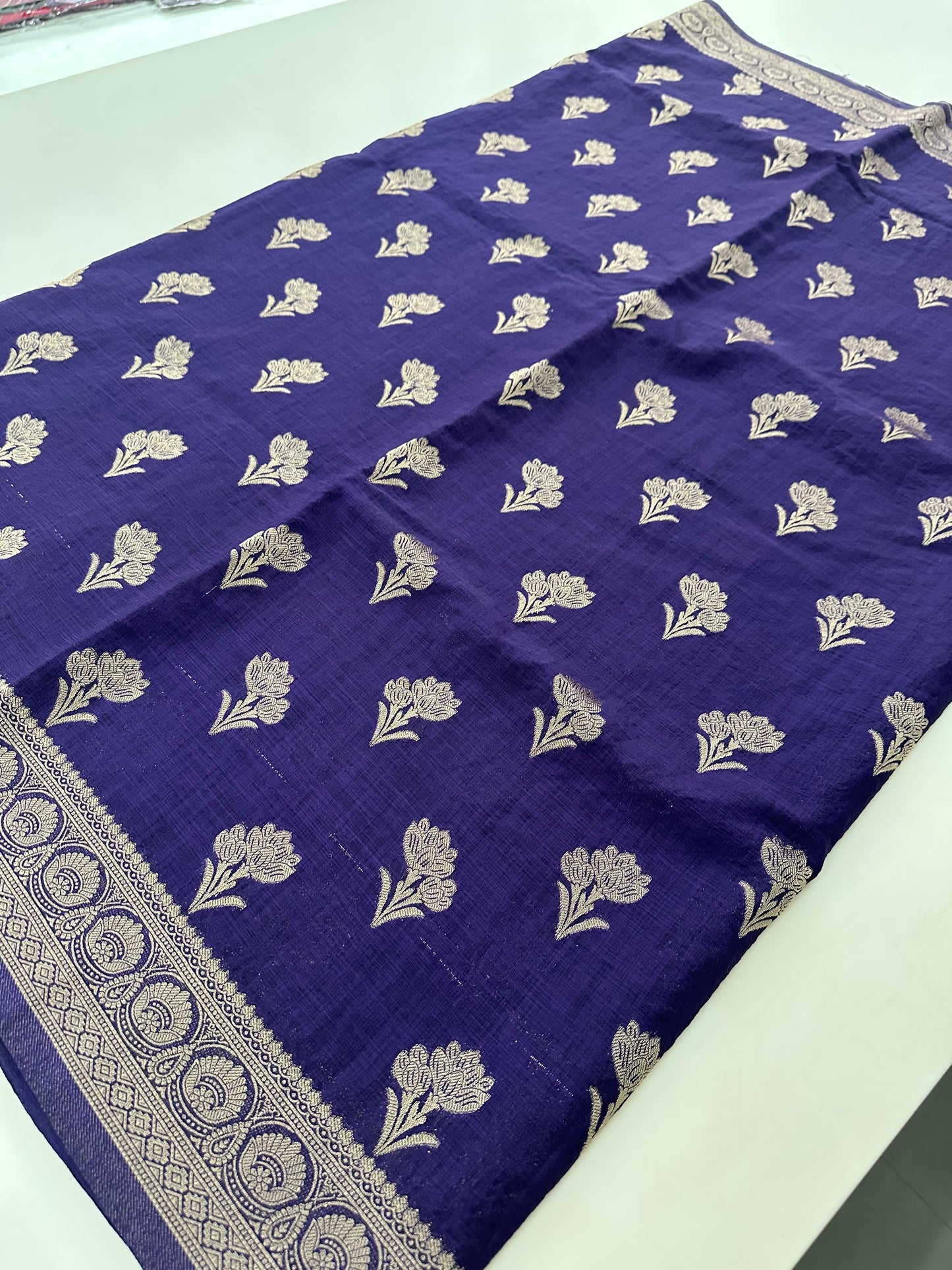 Linen Fancy Heritage-J6