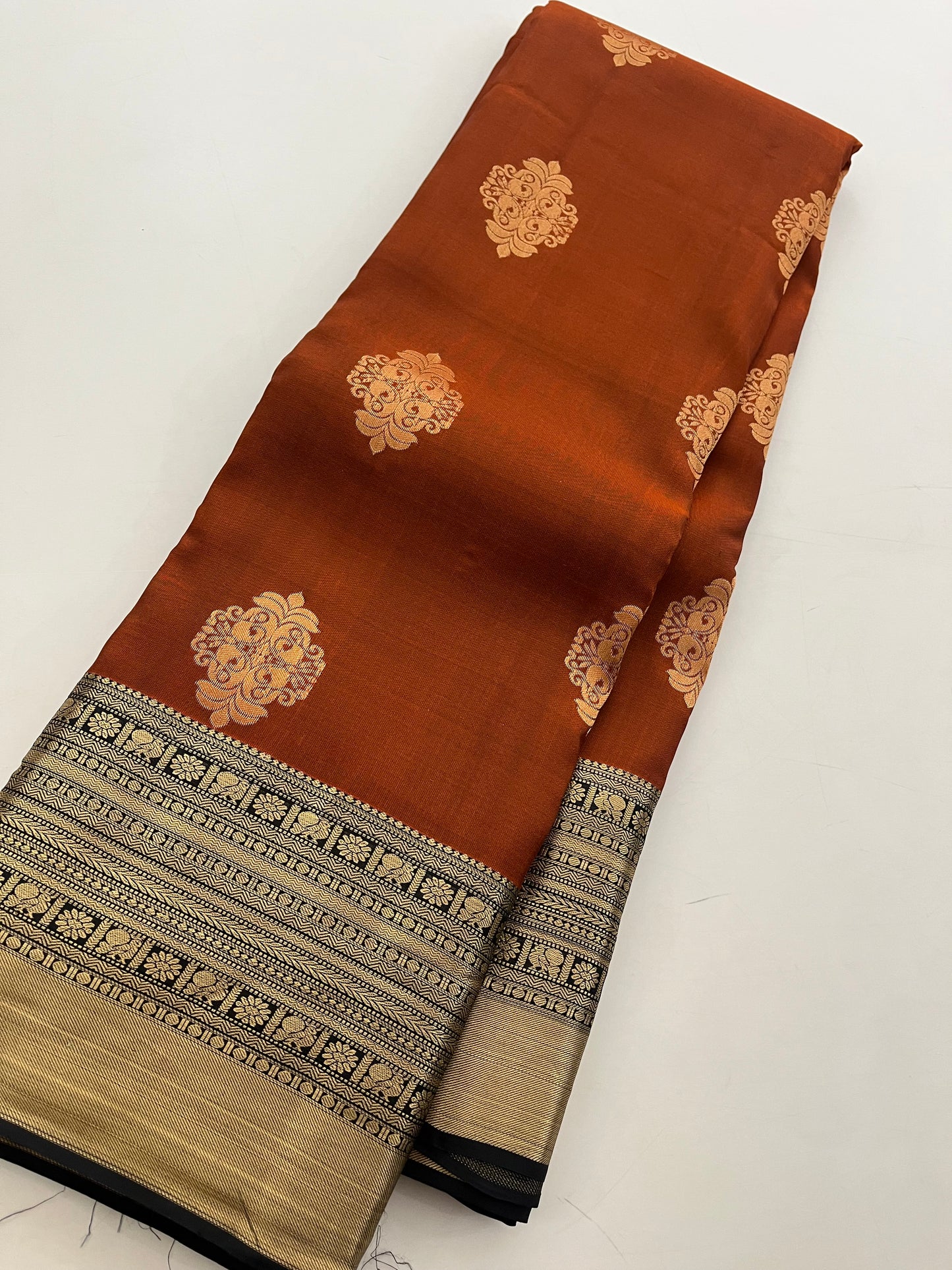 Ju4pure Mix silk saree