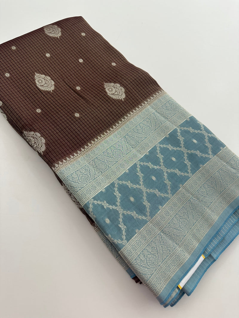 Traditional South Indian Style Crafred Pure Viscose Saree Distinguished by intricate weaving🌹 -JU15