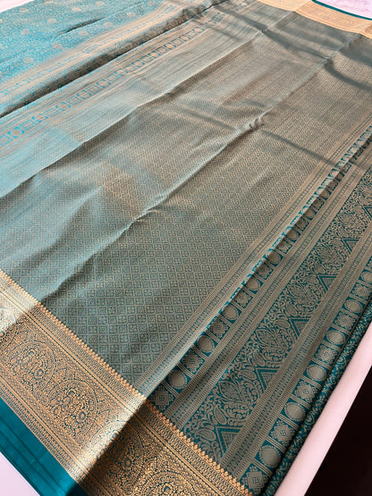 Kanchi semi silk brocade