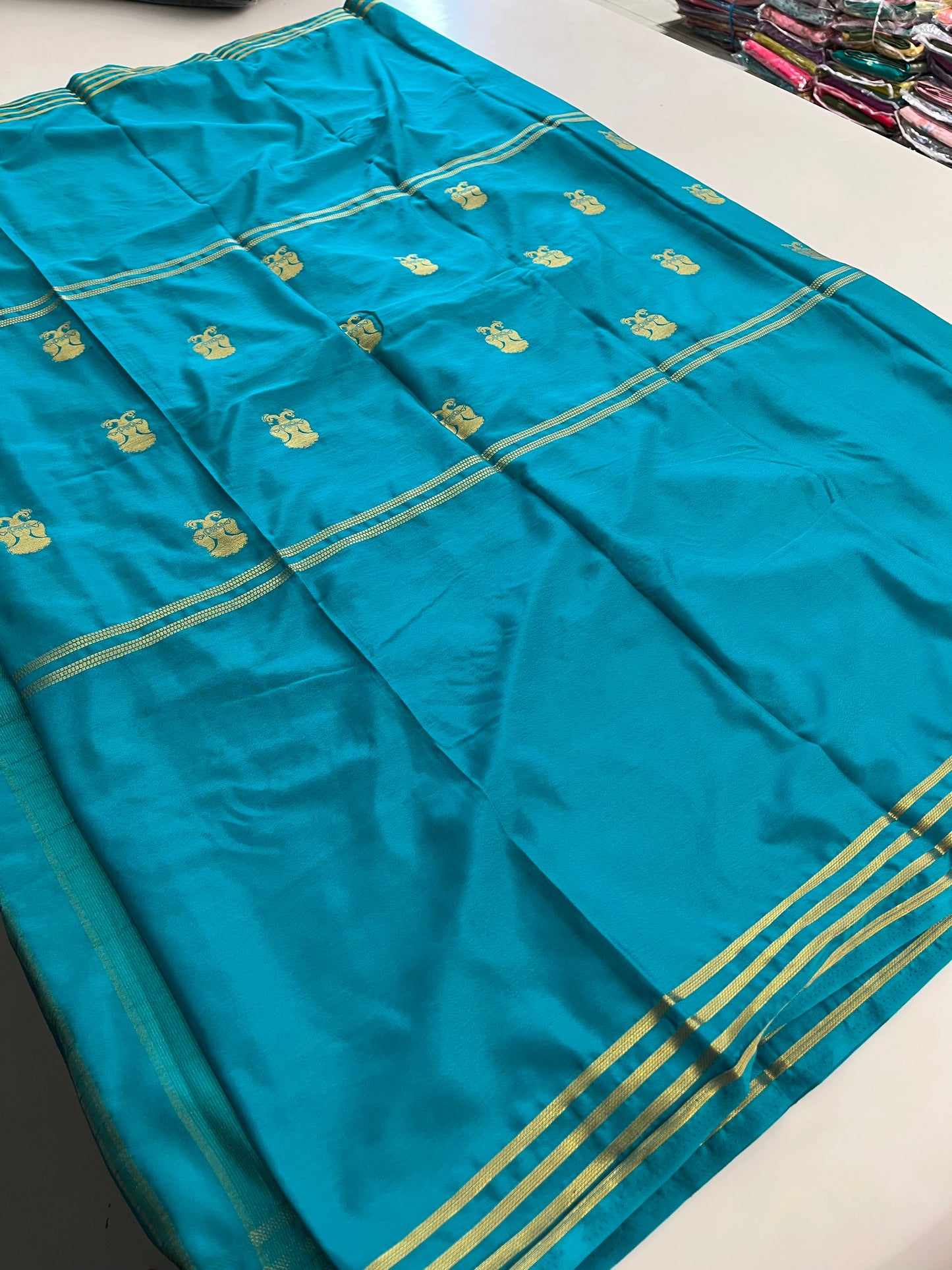 Vajra Silk Super Flowly