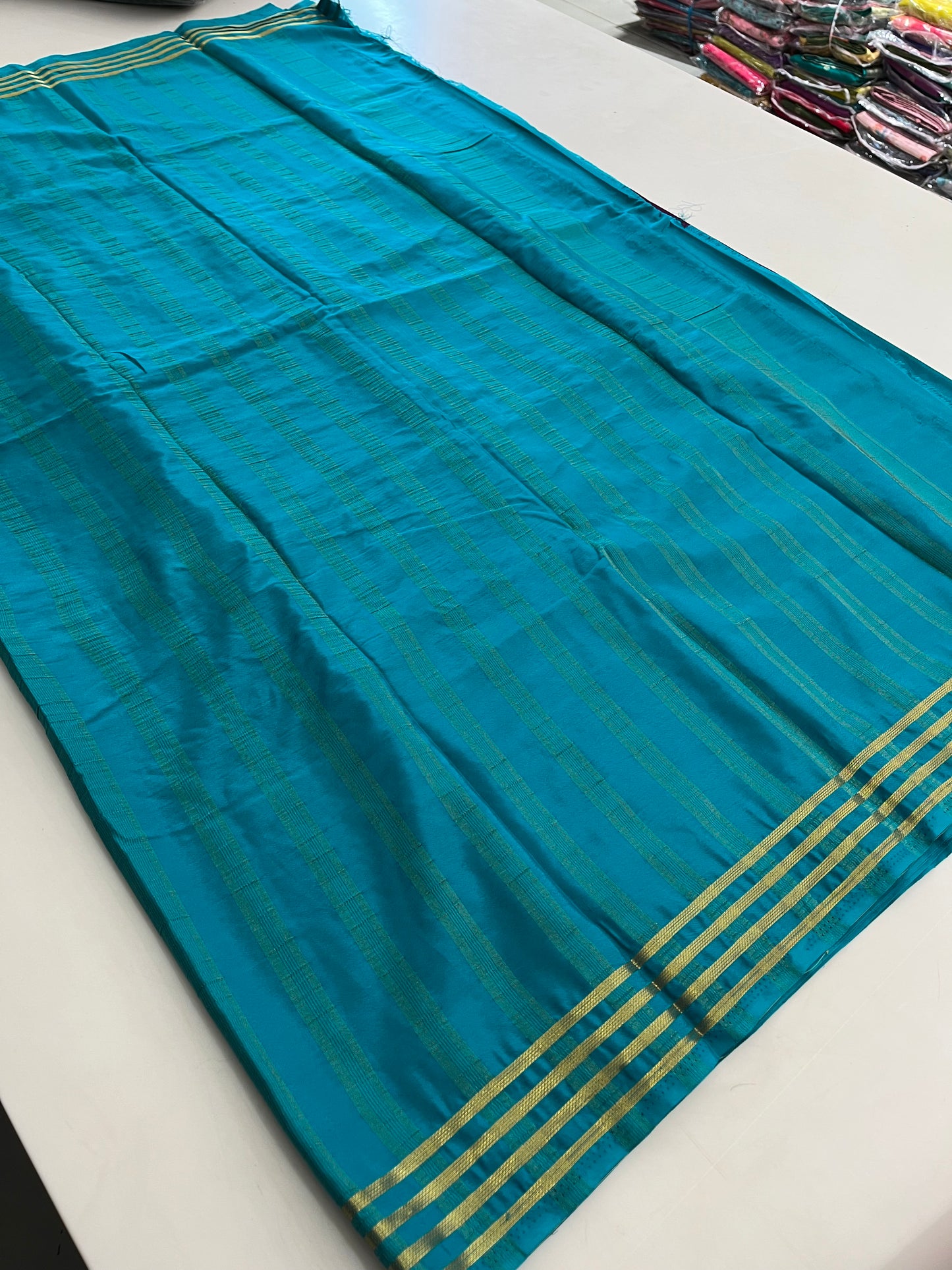 Vajra Silk Super Flowly
