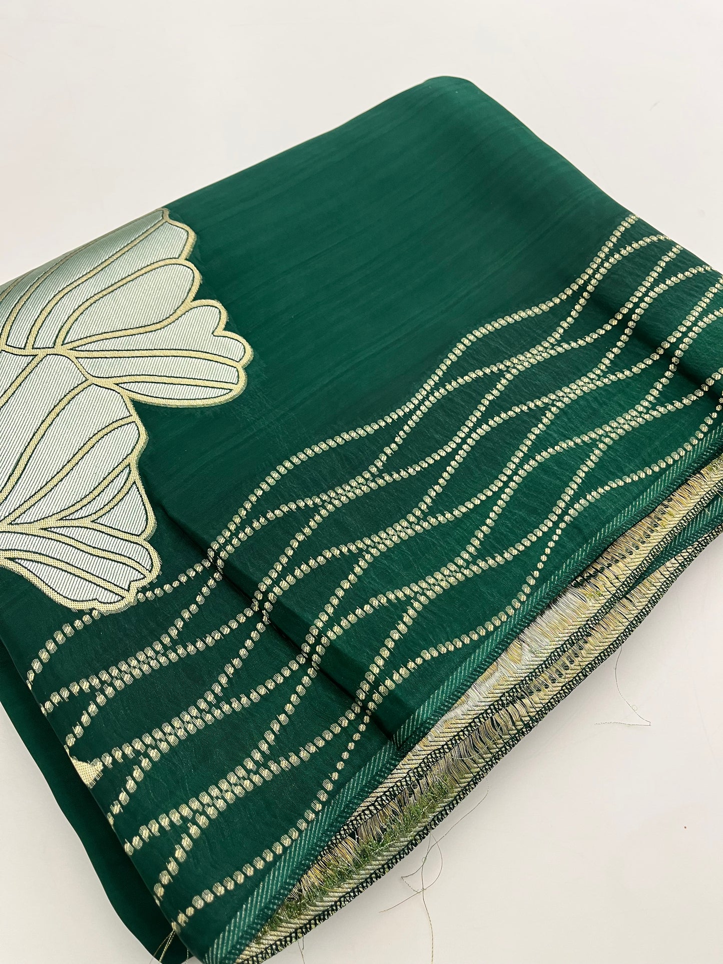 Chinnon Silk Premium Lily Green x Red-1121