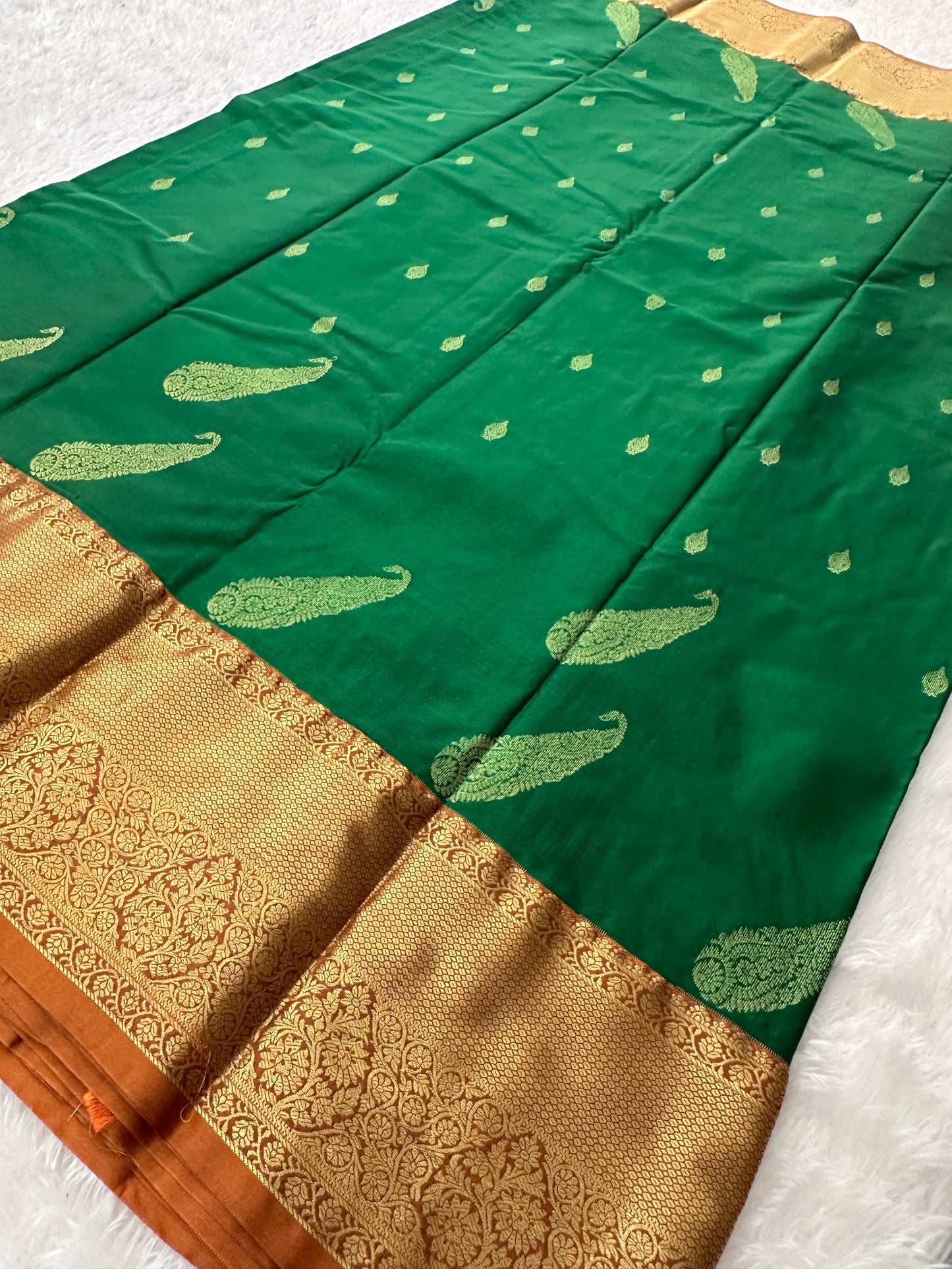 Kanchi Semi Silk-M17