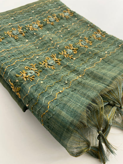 Linen Embroidery Fancy