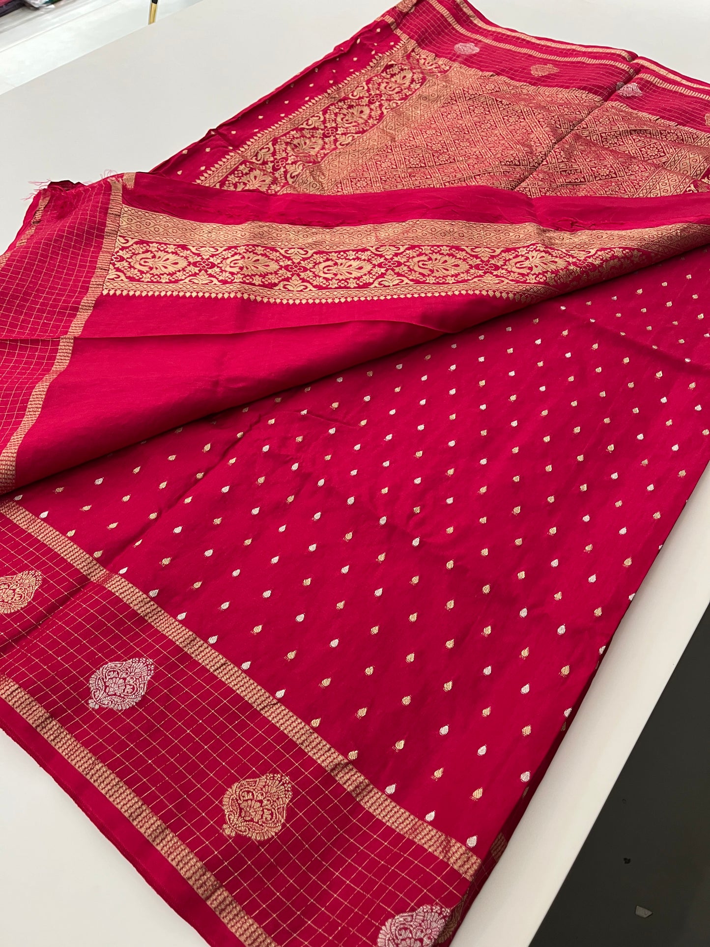 151 ✨✨ CRAPE DESIGNERS SAREES✨✨