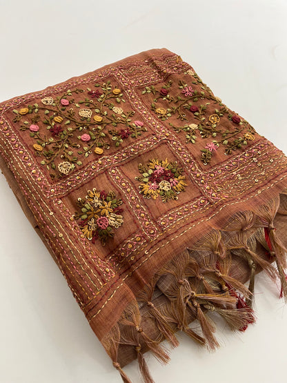 Linen Embroidery Fancy