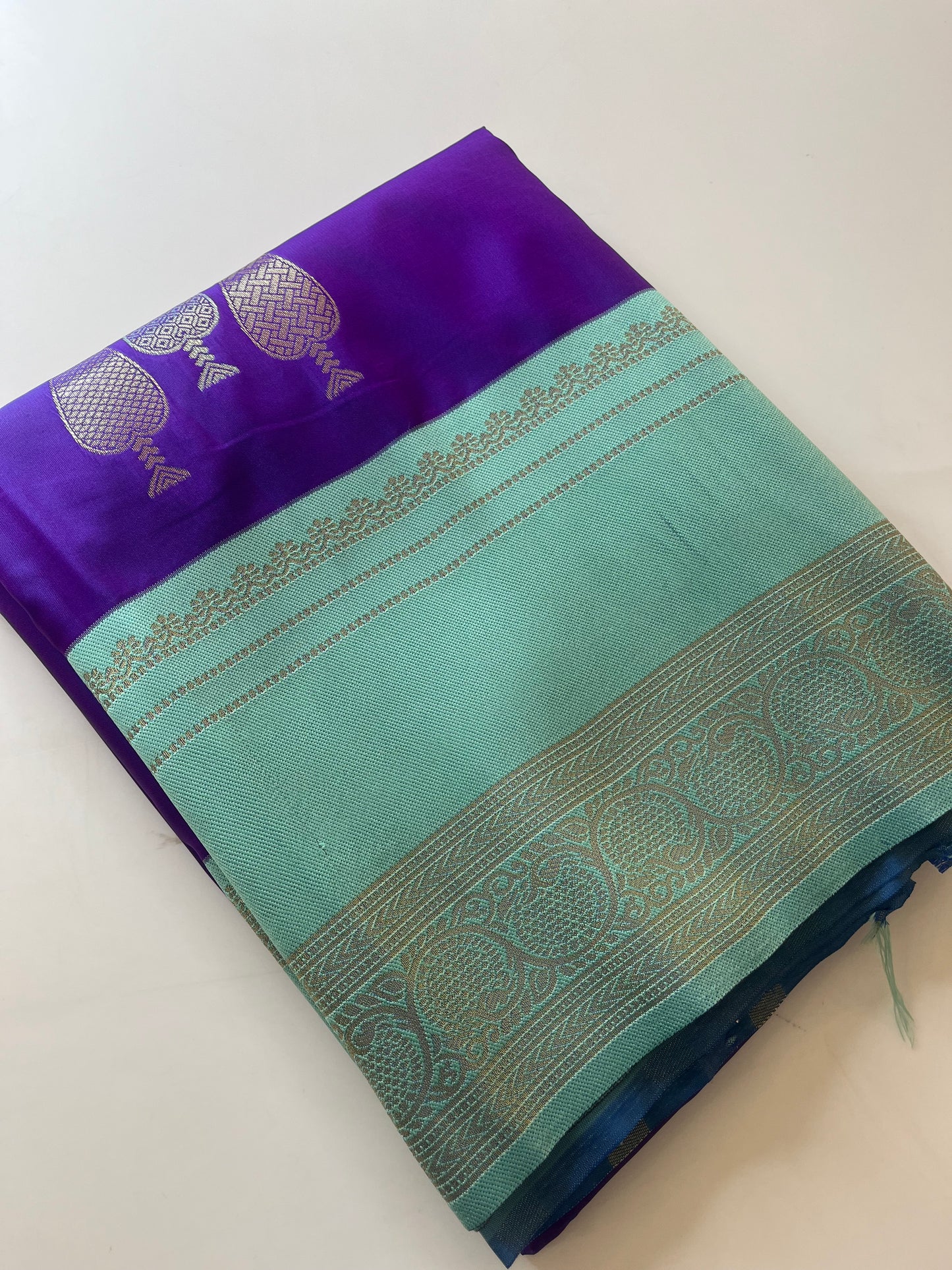 Valkalam Silk