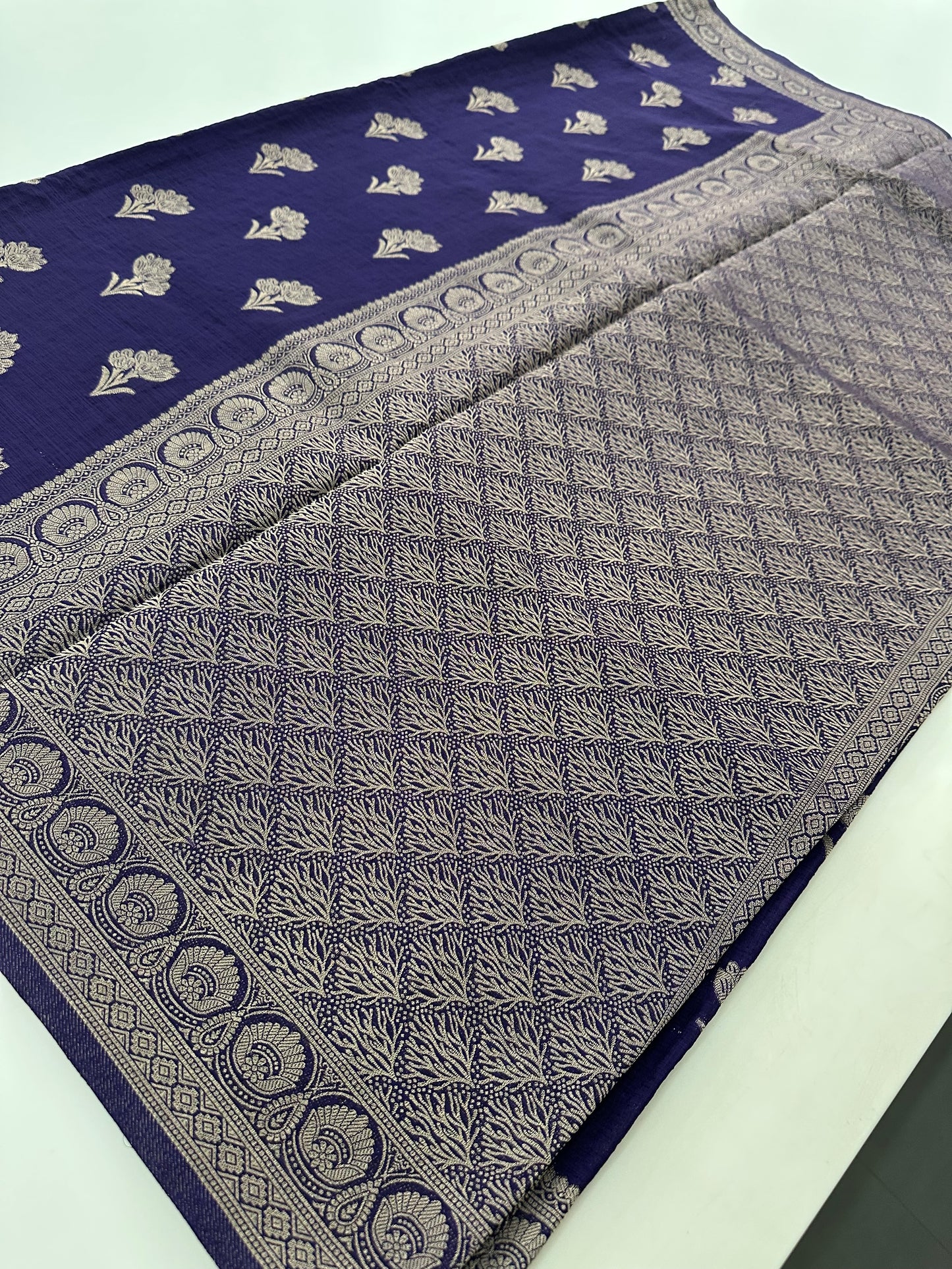 Linen Fancy Heritage-J6