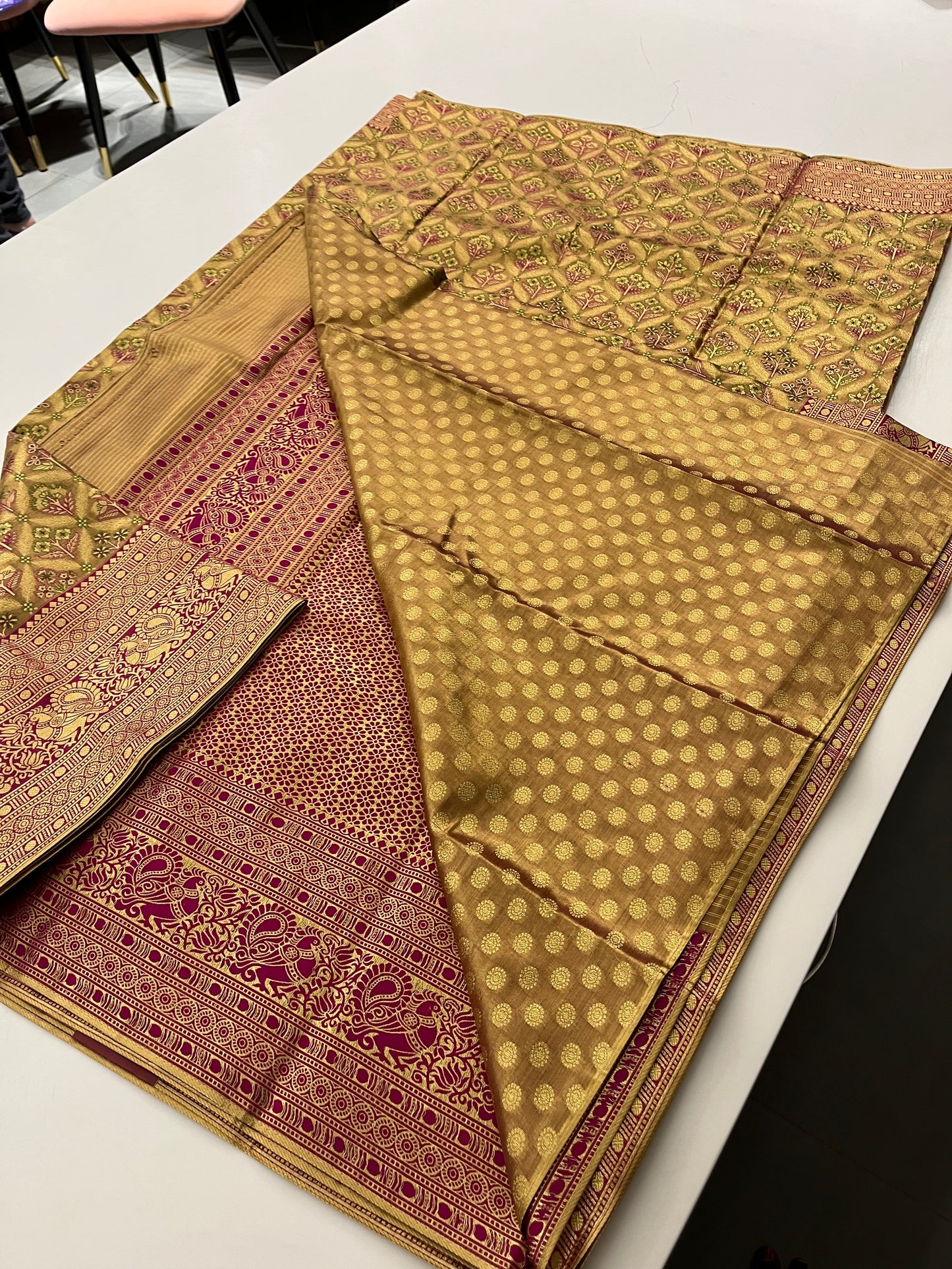 219 BANARSI PREMIUM TISSUE SILK BEAUTIFUL FINISHING