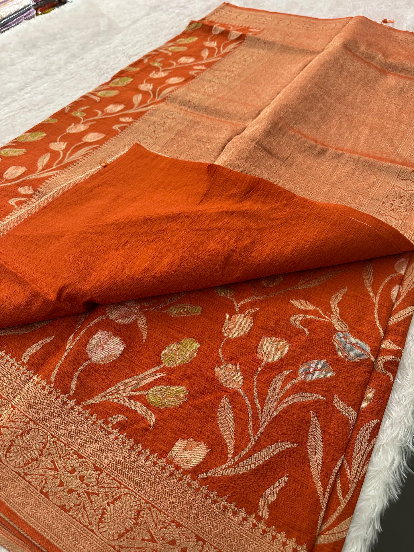 Tulips Linen Premium Saree-M13
