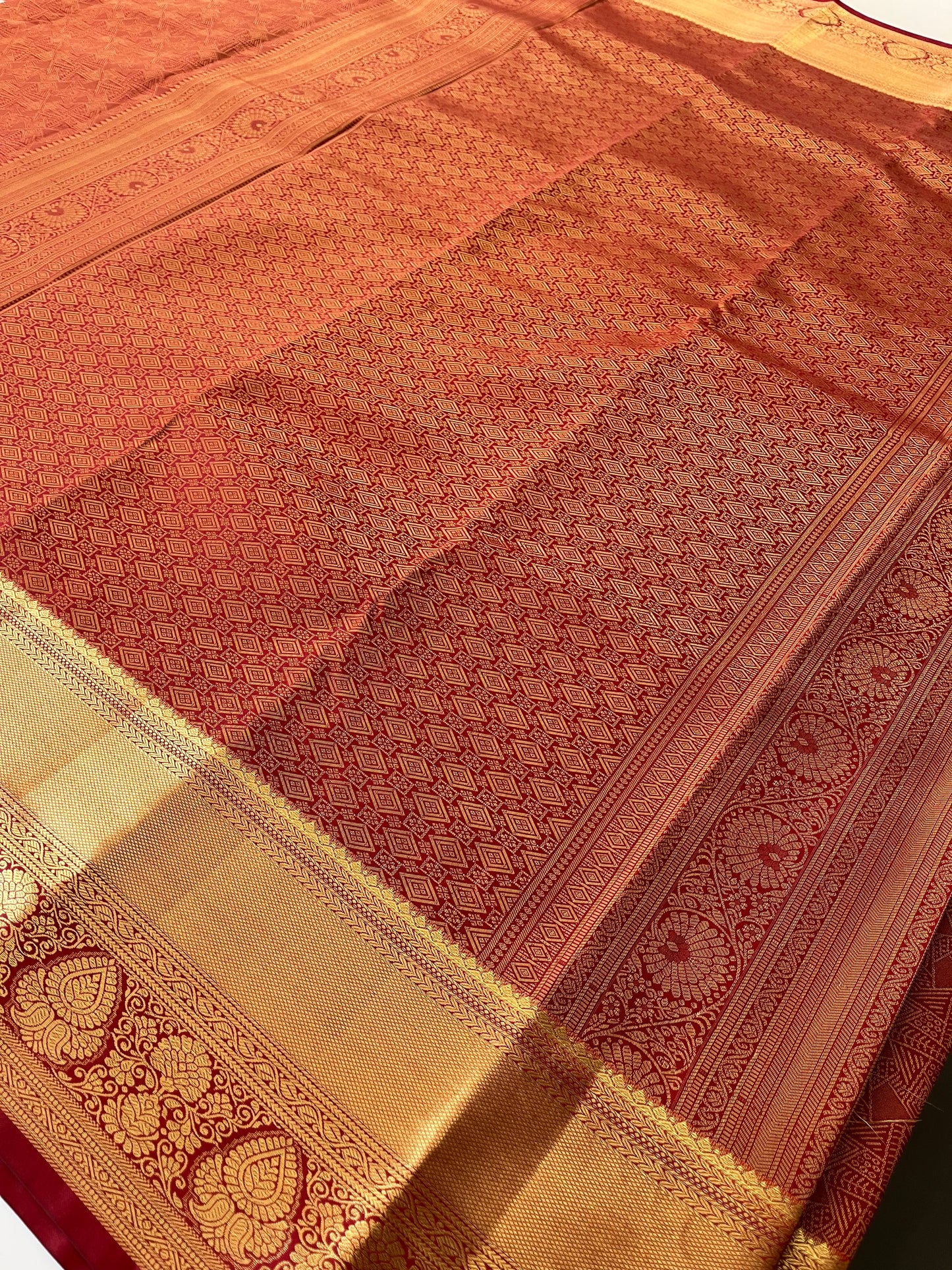 Kanchi semi silk brocade