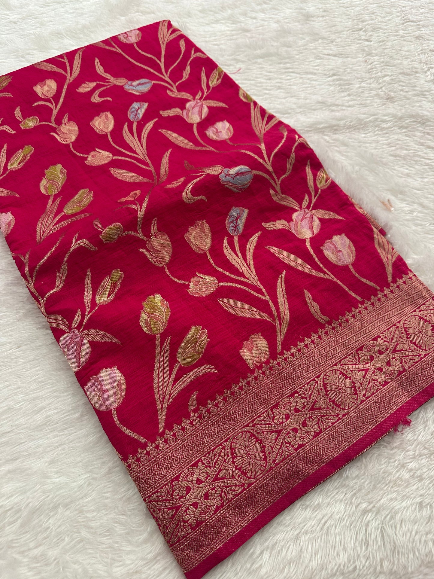 Tulips Linen Premium Saree-M13