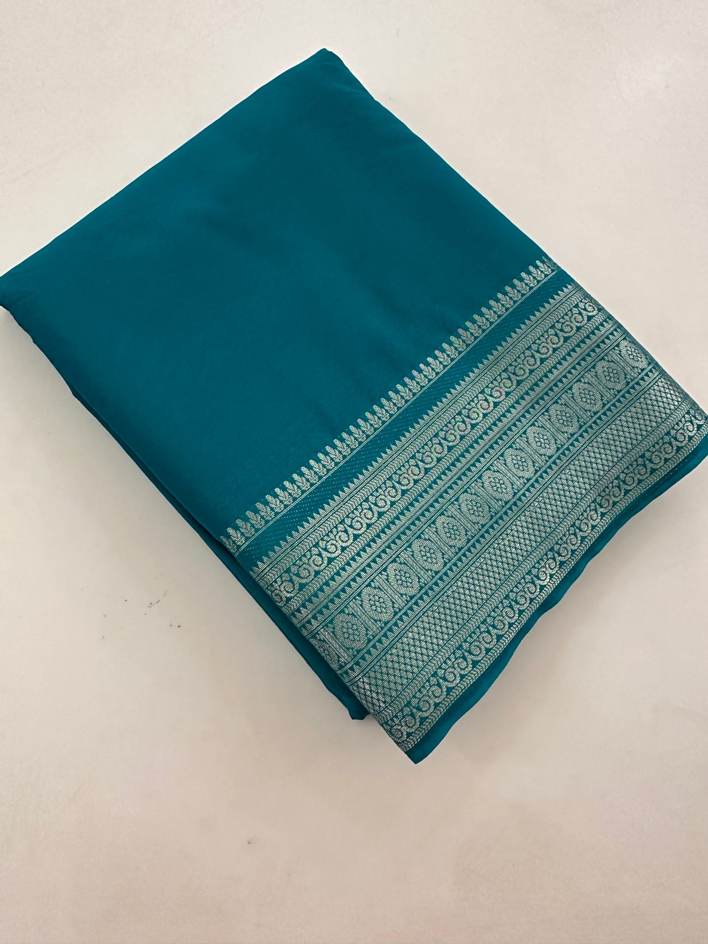 Premium Crepe Fancy-J8