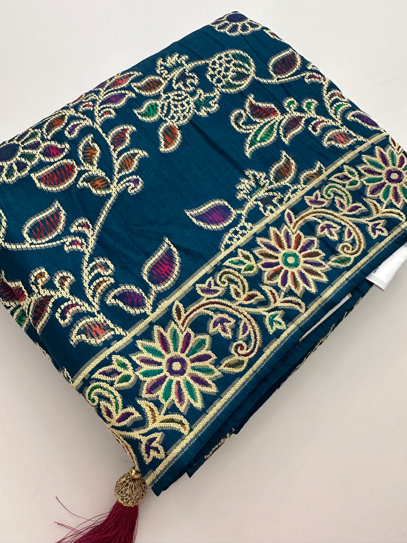 Soft Pashmina silk sarees with white weaving, all over design and self blouse with butti and border 🌹  -AU2