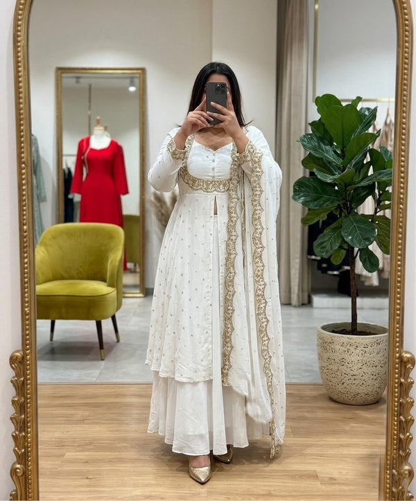 Dresses- Beautiful Skirt and Cape Pcs
