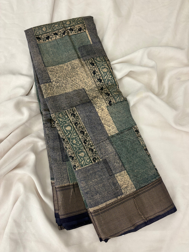 Abstract Square Box Print Chander Mul Saree - Beige Blue JU25