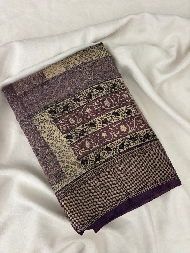 Abstract Square Box Print Chander Mul Saree - Beige Purple JU25